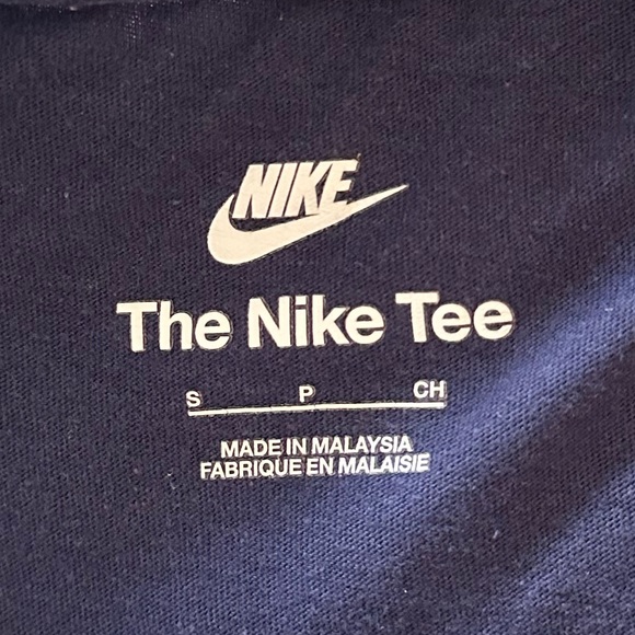 The Navy Nike Tee - Picture 4 of 4